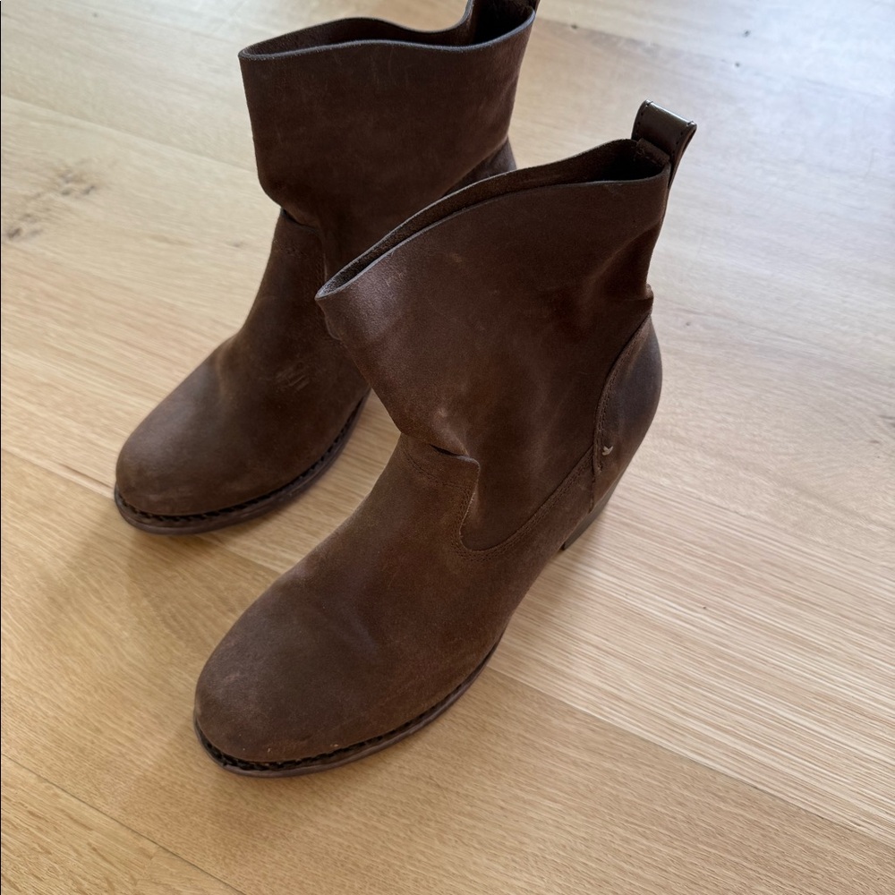 Rag and Bone Brown Oiled Suede Boots - size 38
